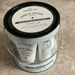 Hudson Line Pine & Cedar Men's Shower and Shave Set